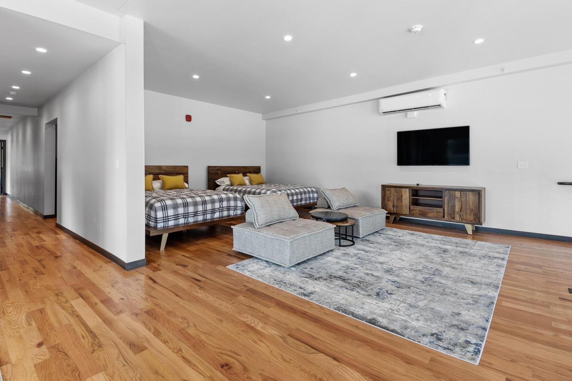 Ferienwohnung Mcgregor & Main - Luxury Lofts Hill City Exterior foto